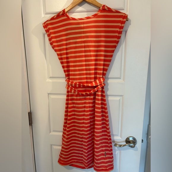 Icebreaker striped peach/coral dress - Picture 2 of 7